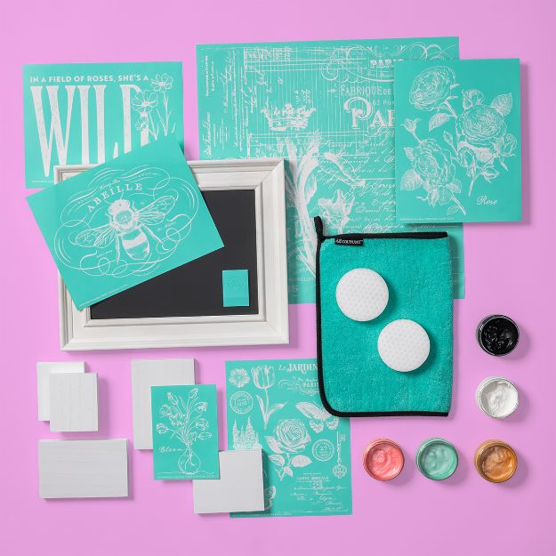 0040831_spring-2025-perks-starter-kit_625.jpeg